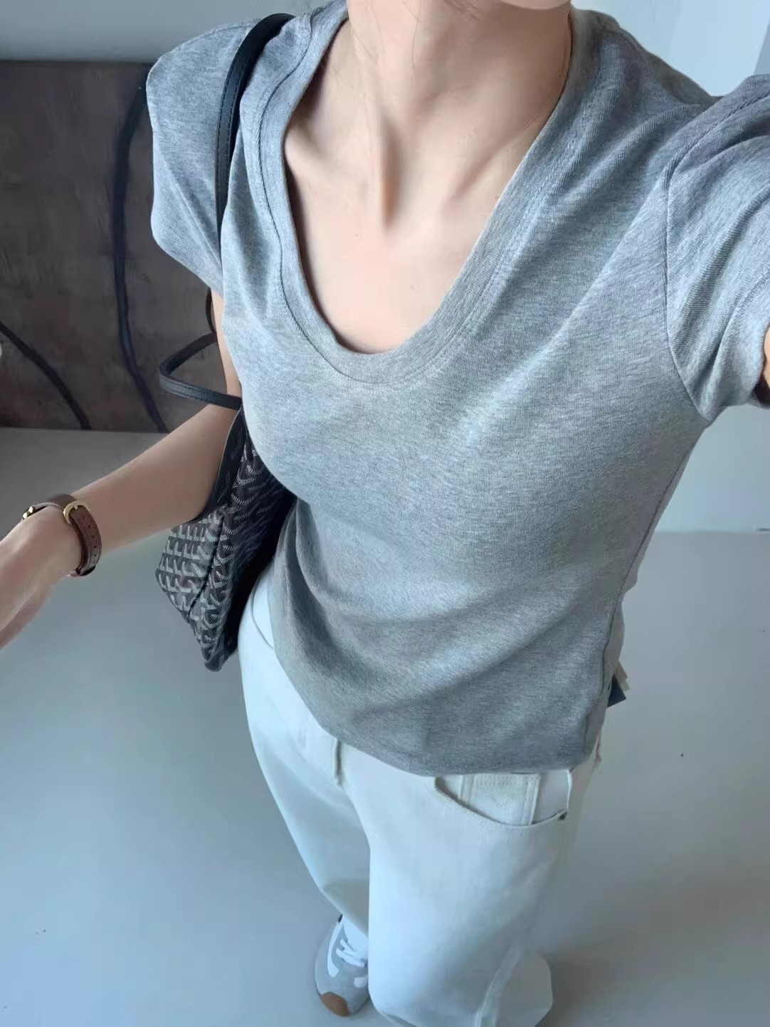 U-Neck Shoulder Short Sleeve T - огляд і ціна Fashion Streetwear
