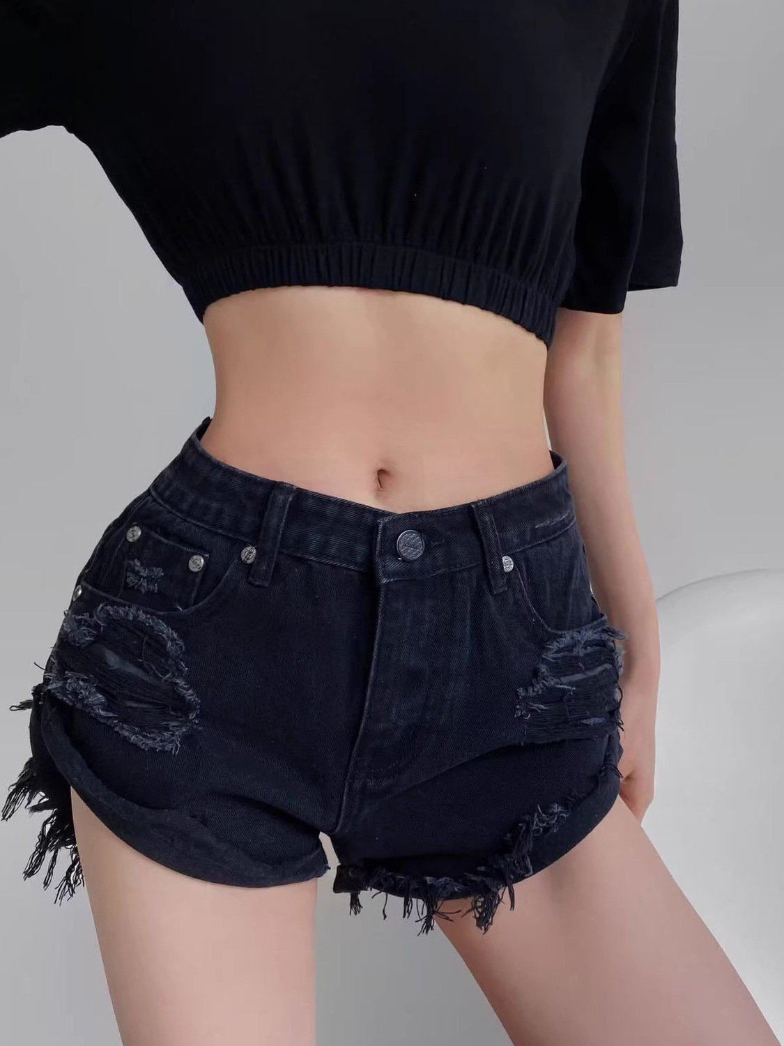 Women's Low Waist Distressed D - огляд і ціна Distressed Jean Rip